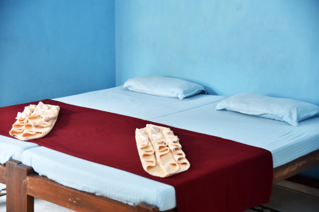 Blue Marine Resort Calangute Ngoại thất bức ảnh
