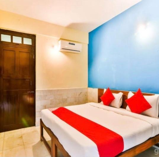 Blue Marine Resort Calangute Ngoại thất bức ảnh